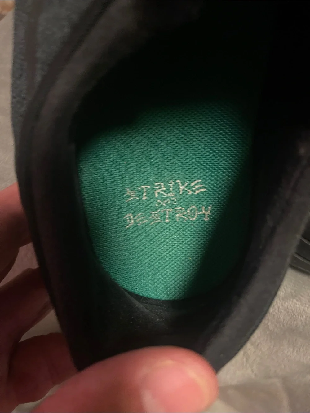 Nike Black Men's Low-Top Knit Sneakers